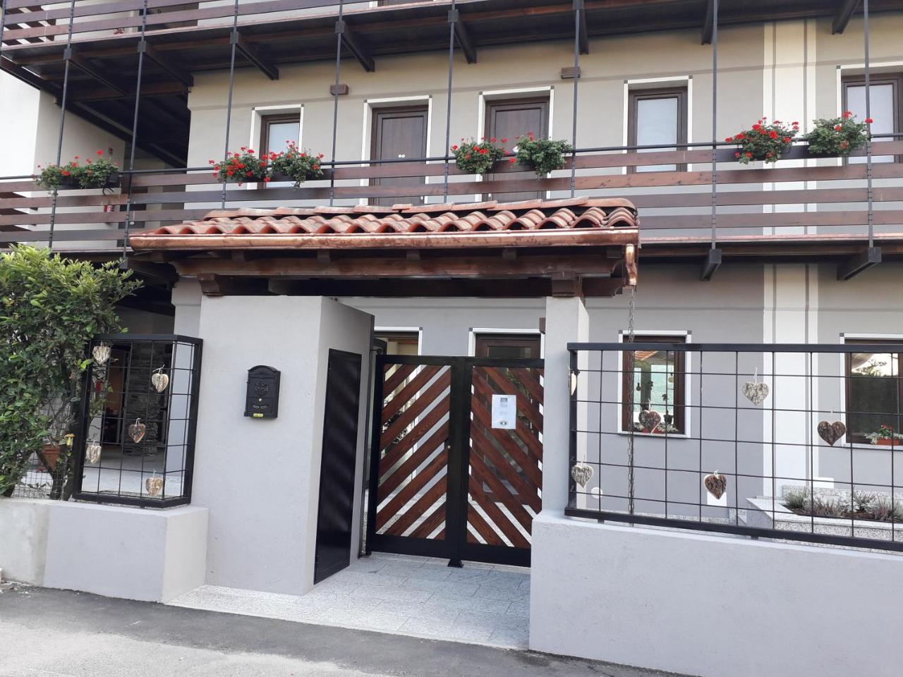 Cascina Tumas Orta Lake Петенаско Екстериор снимка